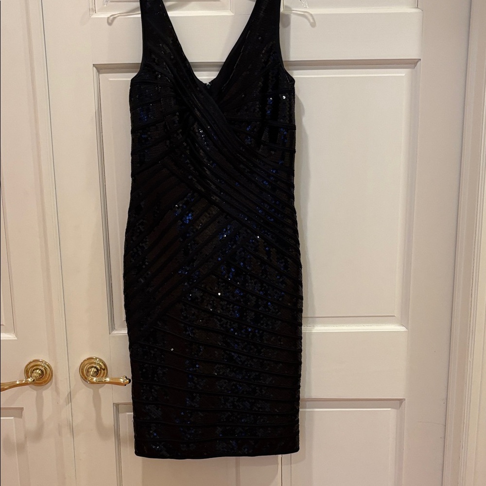 Chic Black Sequin V-Neck Mini Dress